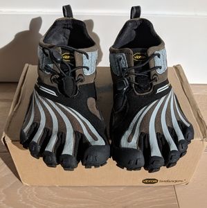 Vibram FiveFingers Spyridon LS Barefoot Running